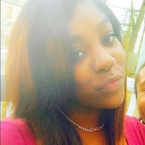 Meet your Posher, Shakera